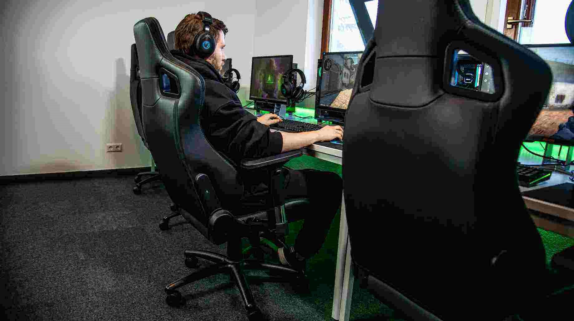 Health Benefits of Using Gaming Chairs
