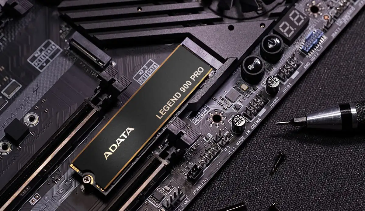 ADATA Legend 900 Pro 2TB M.2 2280 PCIe Gen4x4 SSD
