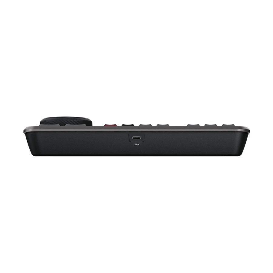 Blackmagic Design DaVinci Resolve Speed Editor Keyboard in BD