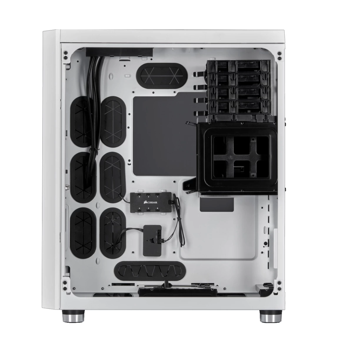 Corsair Crystal Series 680X RGB Casing in BD
