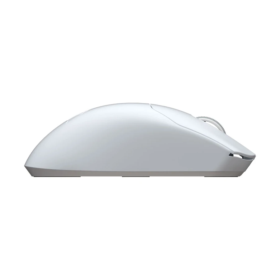 CORSAIR Sabre v2 Pro Ultralight Mouse in BD
