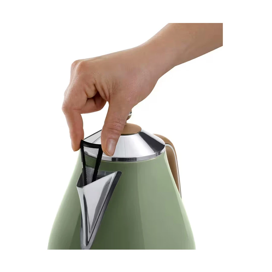 DeLonghi Icona Vintage Electric Kettle in BD