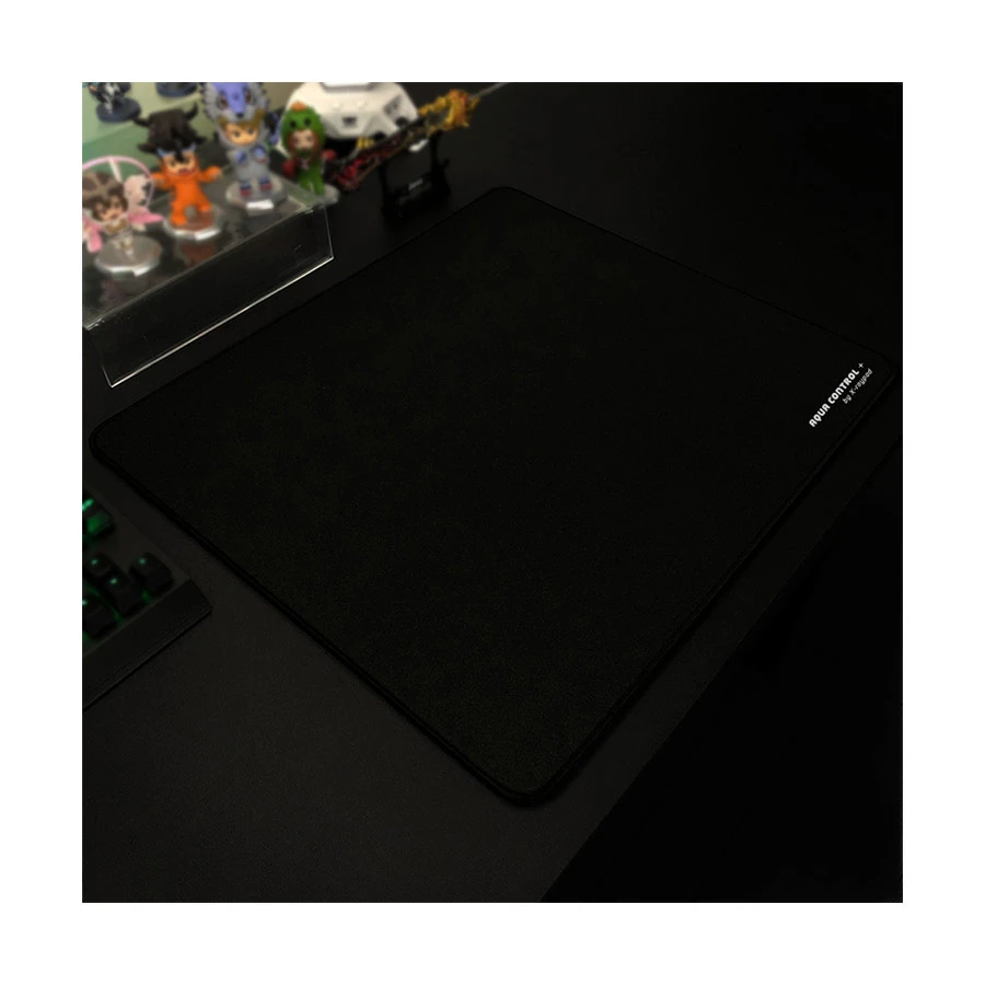 X-Raypad Aqua Control Plus Mouse Pad in BD
